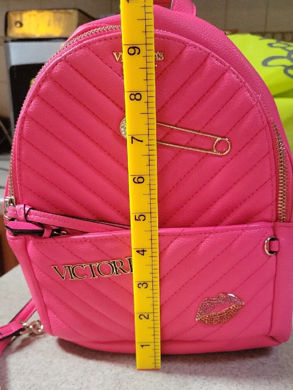 Victoria's Secret Hot Pink Quilted Mini Backpack Lip Patch Safety Pin & Logo - Picture 11 of 12